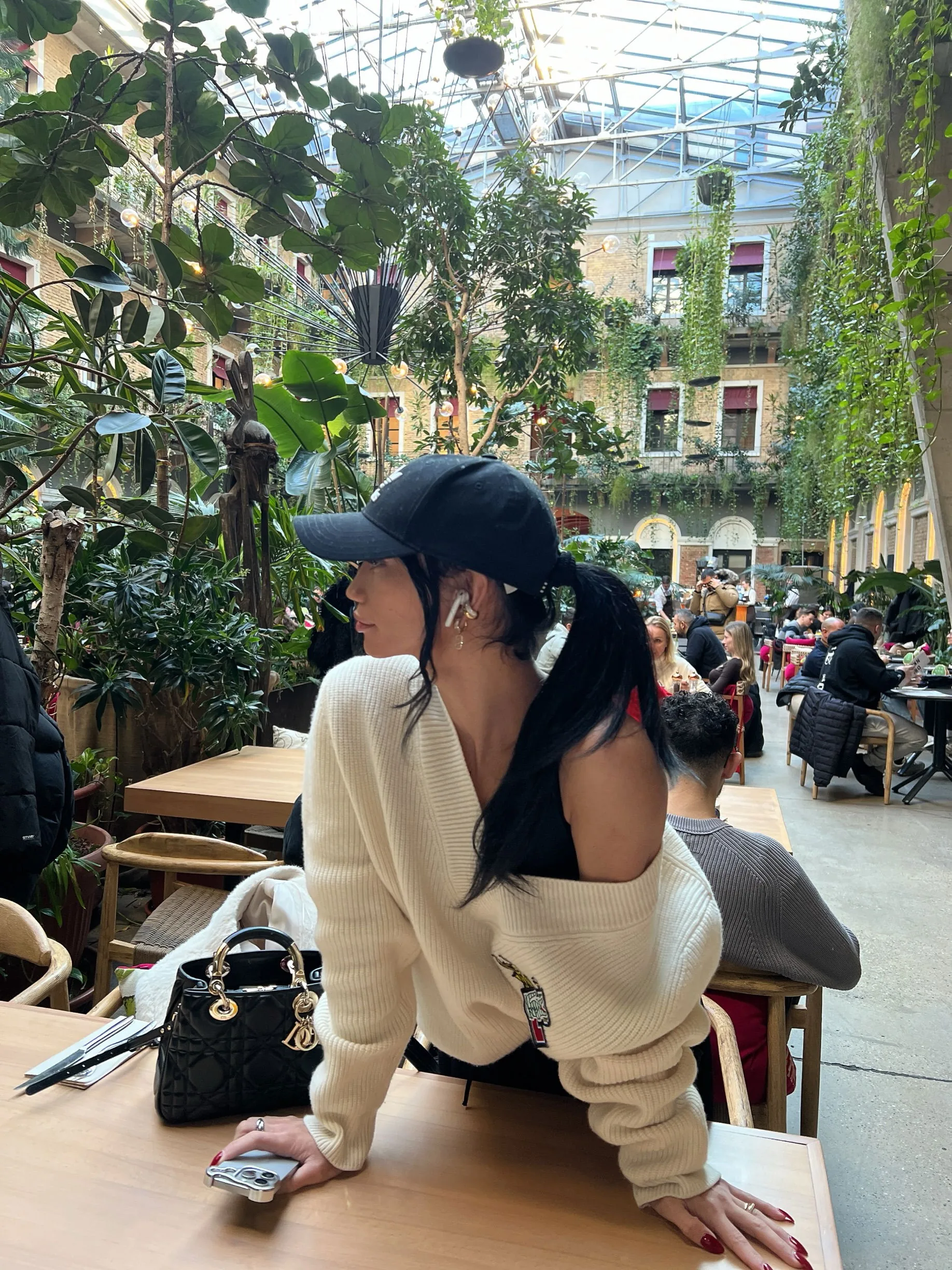 Camilla Delatorre - Escort Cambridge